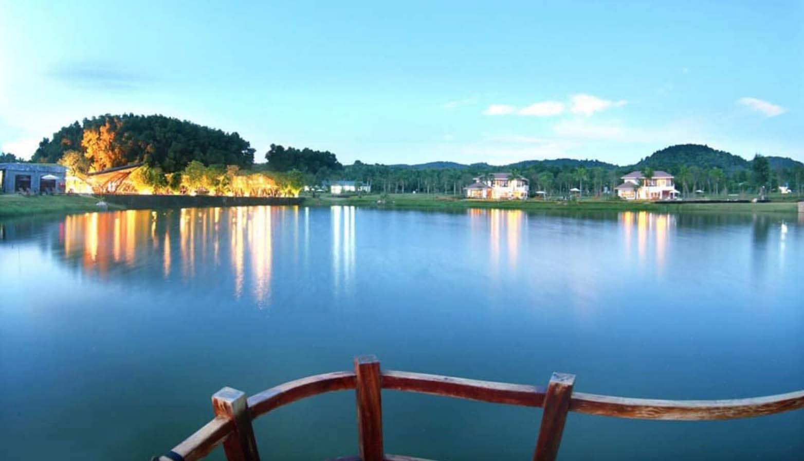 Top điểm du lịch 2/9 gần Hà Nội: Check in, sống ảo, cắm trại đẹp quên sầu - Ảnh 10.