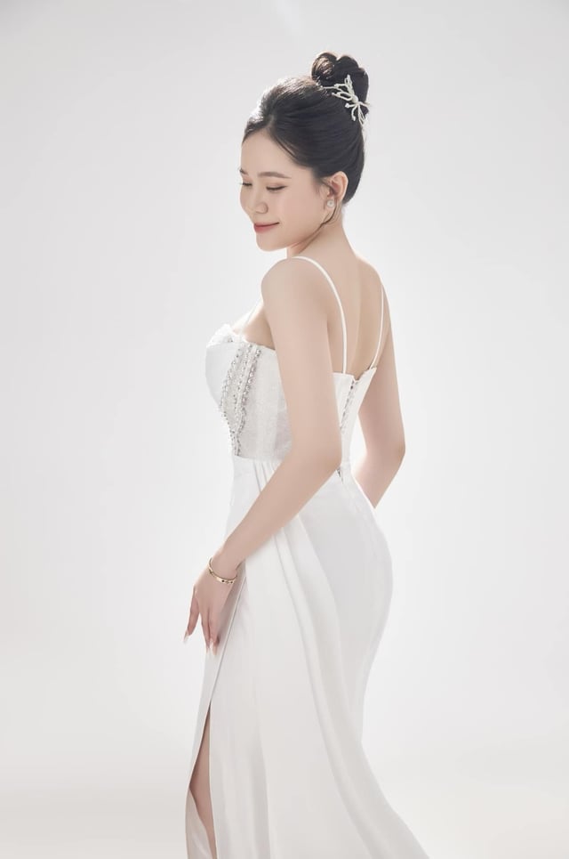 Hậu vệ điển trai nhất nhì U23 Việt Nam bất ngờ kết hôn - Ảnh 3.