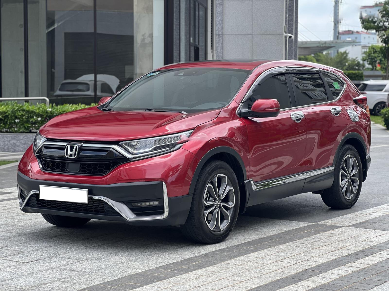 Xe mới xả kho, Honda CR-V lướt bán rẻ khó tin - Ảnh 1.