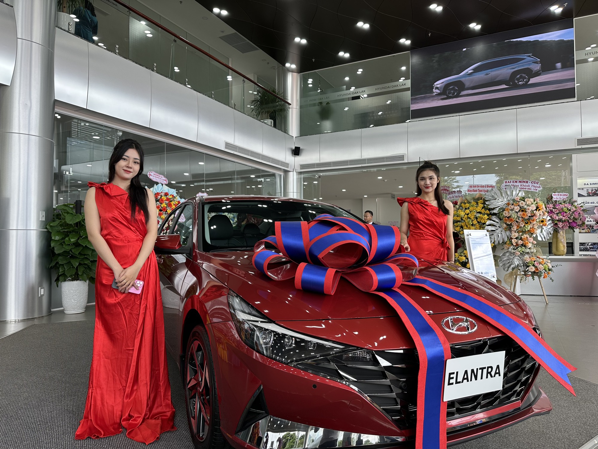 Đắk Lắk có Showroom ô tô lớn nhất Tây Nguyên - Ảnh 3.