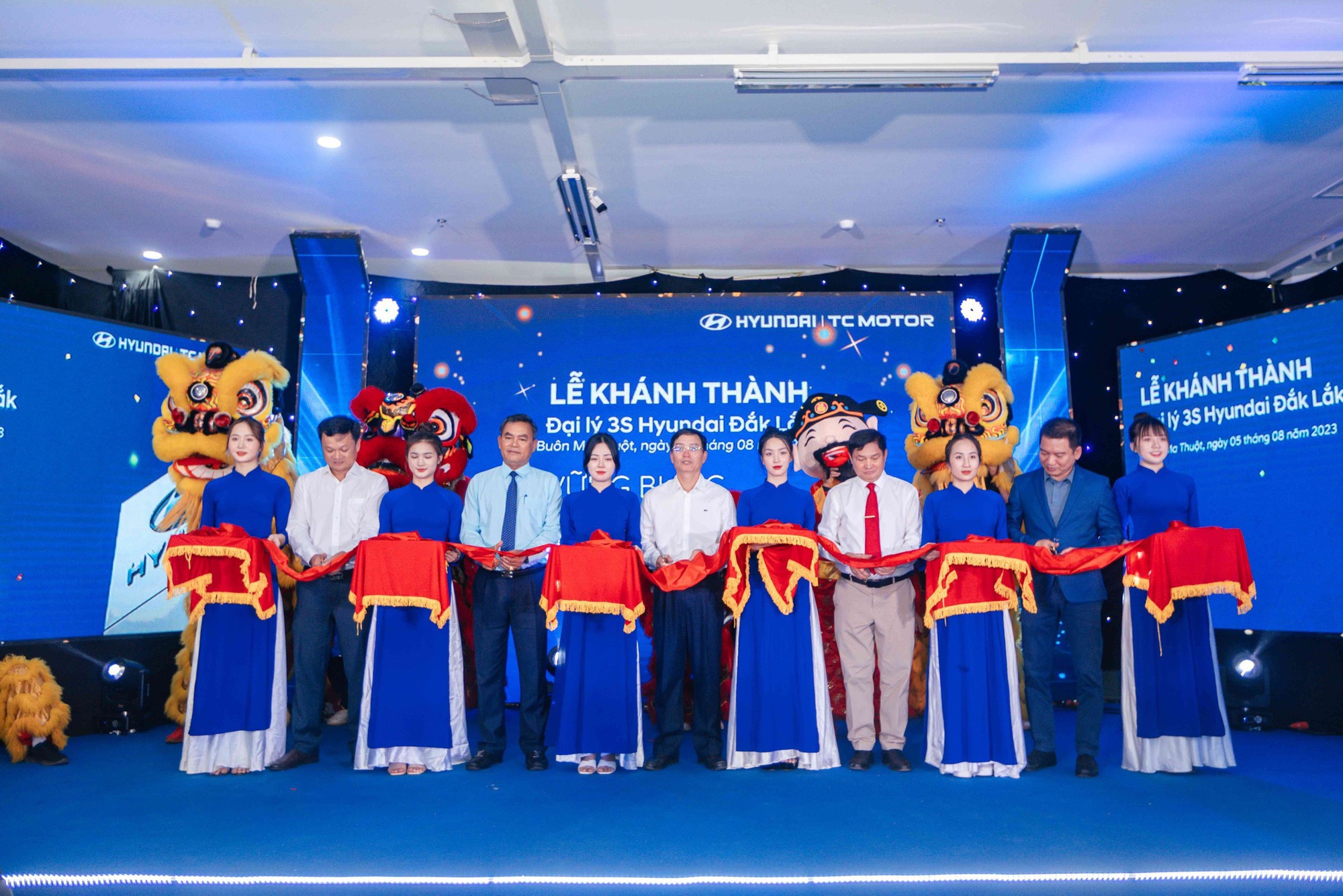 Đắk Lắk có Showroom ô tô lớn nhất Tây Nguyên - Ảnh 2.