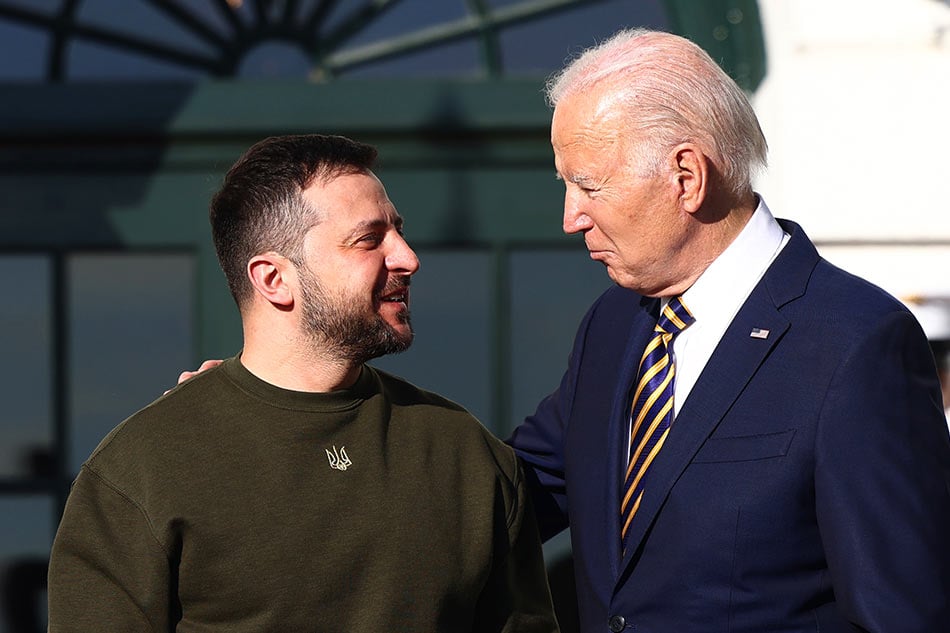 Bước đi bất ngờ của ông Biden khiến TT Zelensky không lường trước được  - Ảnh 1.