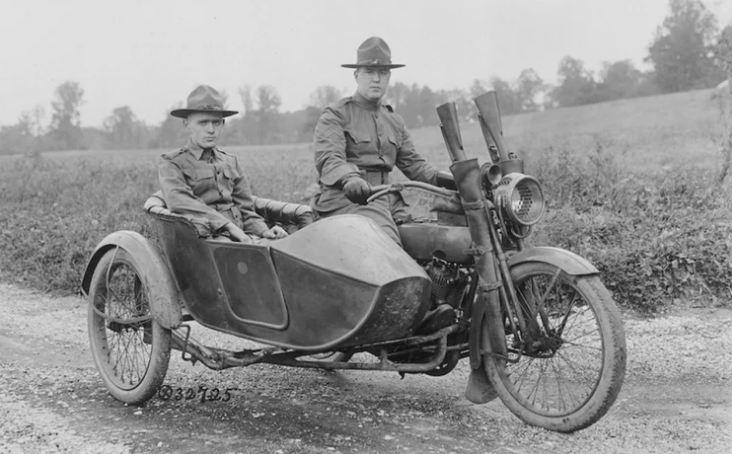 Hồng quân Liên Xô từng “cưỡi” Harley-Davidson chiến đấu chống phát xít Đức - Ảnh 1.