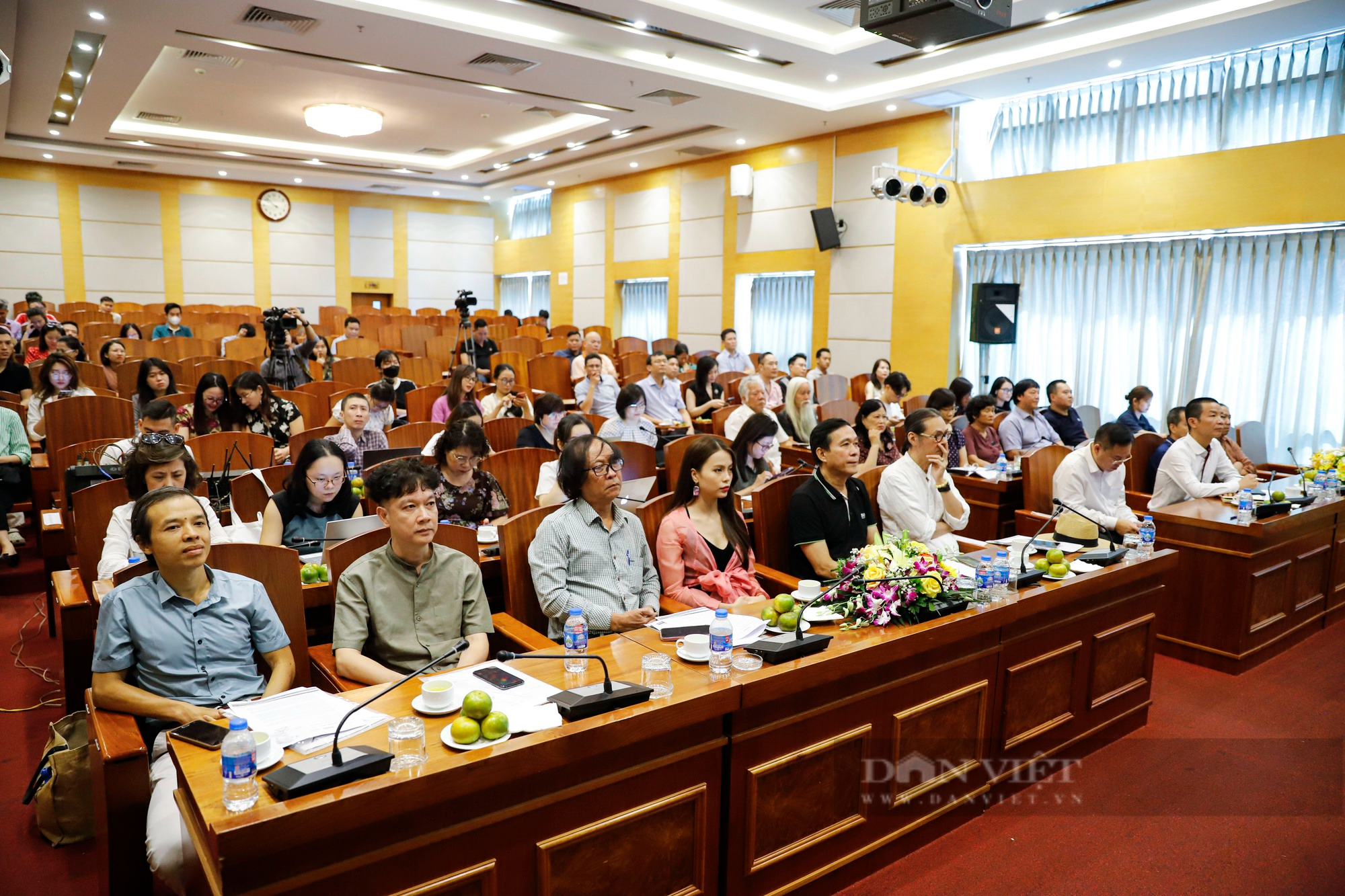 Hình ảnh họp báo đêm thơ-nhạc-kịch Lưu Quang Vũ - Ảnh 2.