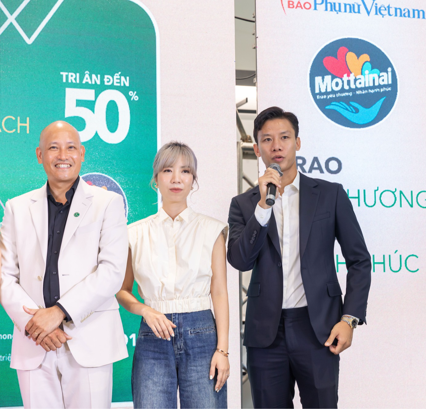 Quế Ngọc Hải, Hải Linh, Thanh Hương tặng áo có chữ ký để đấu giá giúp trẻ mồ côi - Ảnh 3.