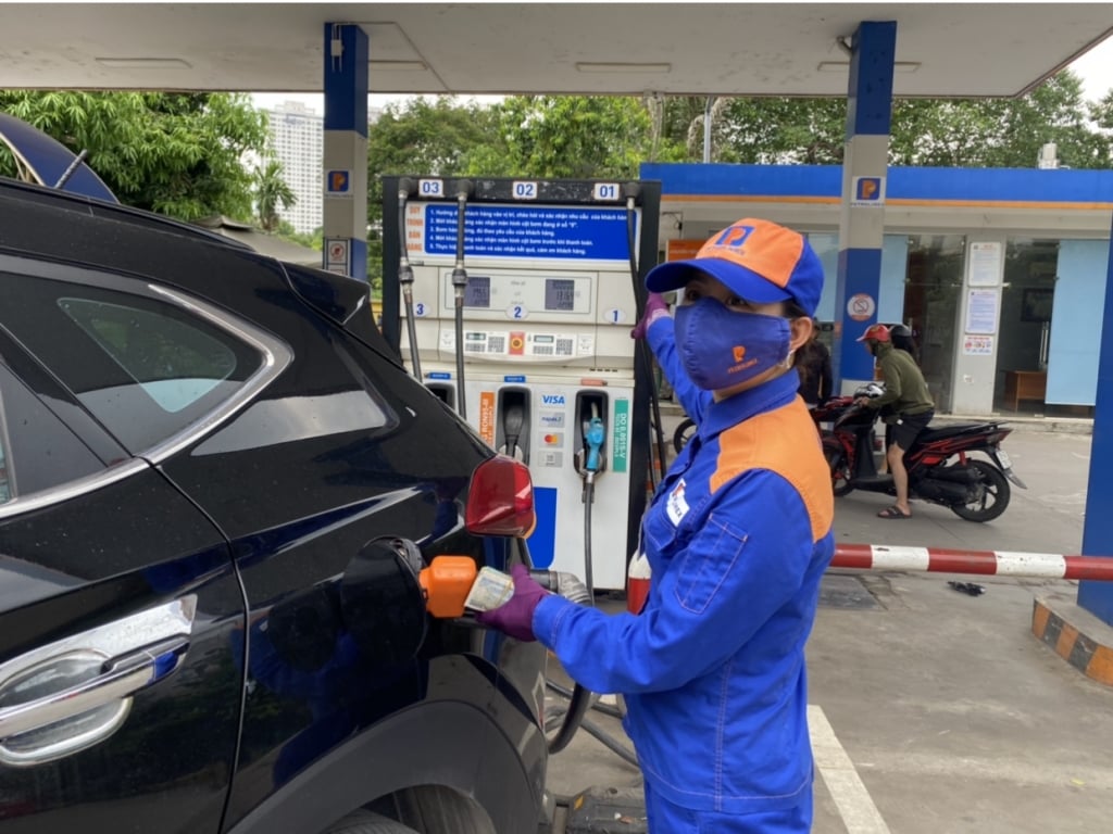 Giá xăng dầu hôm nay 9/8: Không thể ngừng tăng giá - Ảnh 3.