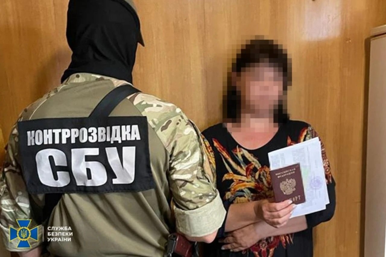Ukraine phá mạng lưới các nữ gián điệp làm việc cho Nga, Wagner - Ảnh 1.