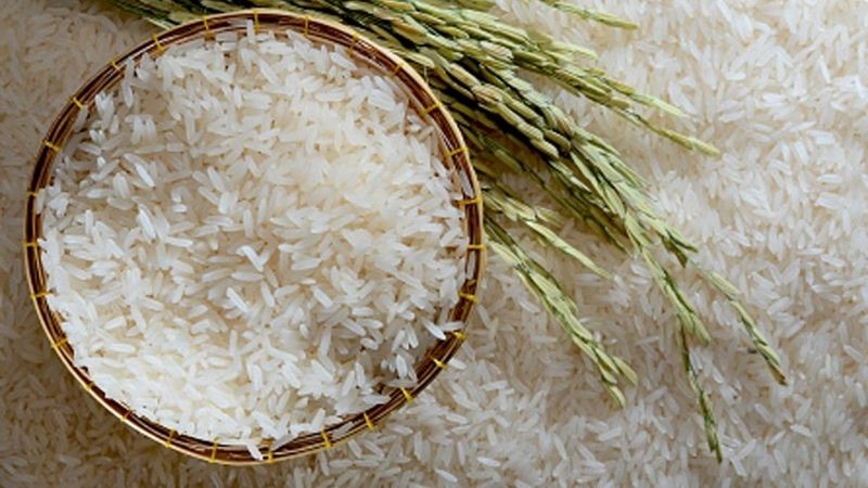 &quot;Hơn 10 năm bán gạo, chưa bao giờ thấy giá tăng chóng mặt đến vậy&quot; - Ảnh 1.