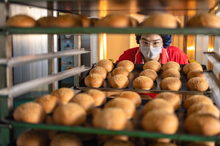 Bánh bao Thọ Phát ngon đến mức nào mà anh em ông Trần Lệ Nguyên quyết mua cho bằng được? - Ảnh 2.