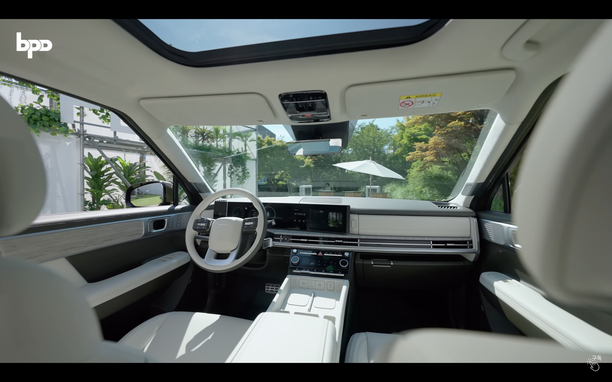 Lần đầu trải nghiệm Hyundai Santa Fe 2024 chi tiết ngoài đời thực, hàng ghế thứ 3 đã cải thiện - Ảnh 3. Lần đầu trải nghiệm Hyundai Santa Fe 2024 chi tiết ngoài đời thực, hàng ghế thứ 3 đã cải thiện - Ảnh 3.