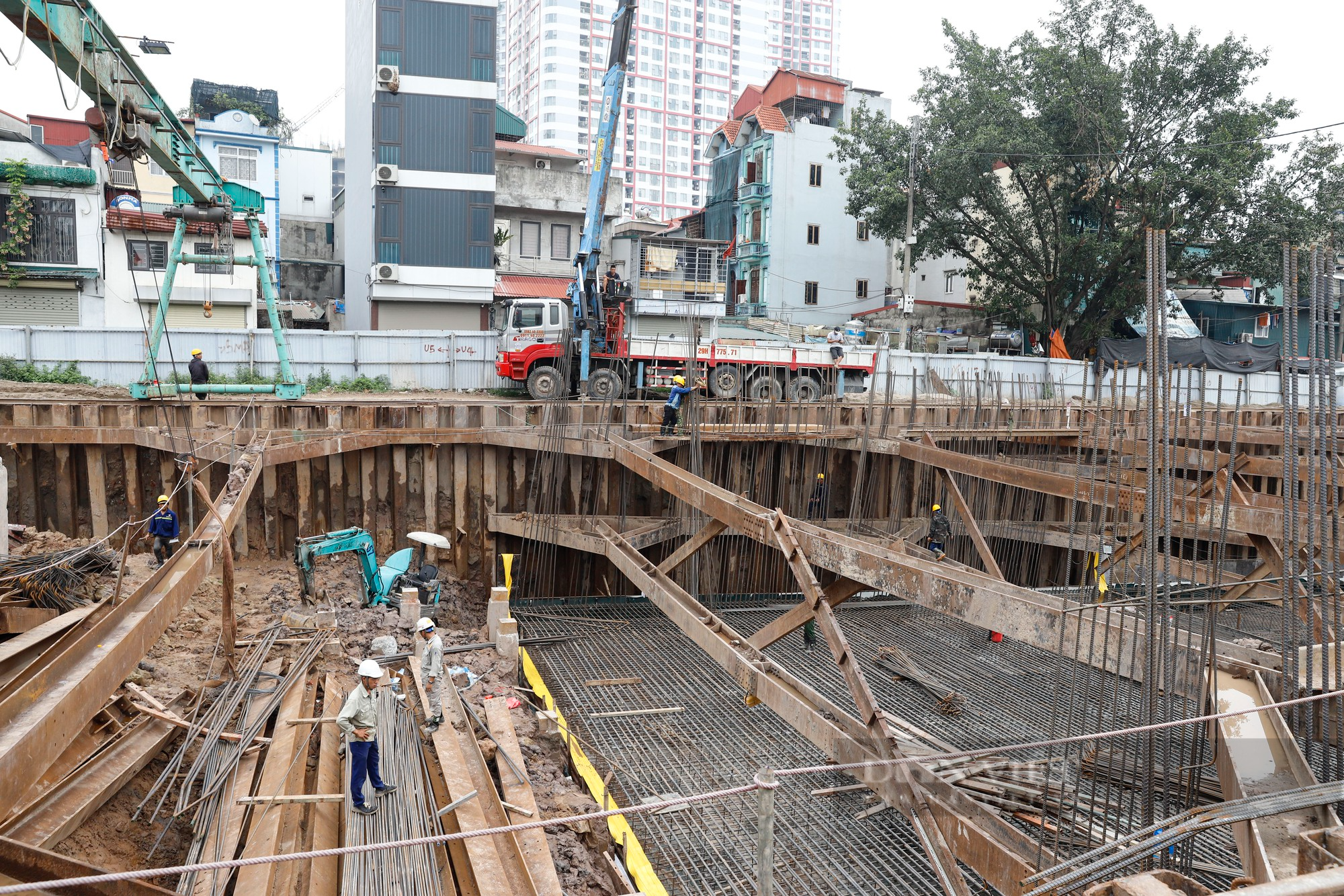 Hầm chui 778 tỷ đồng tại Hà Nội ra sao sau gần 1 năm thi công? - Ảnh 2.