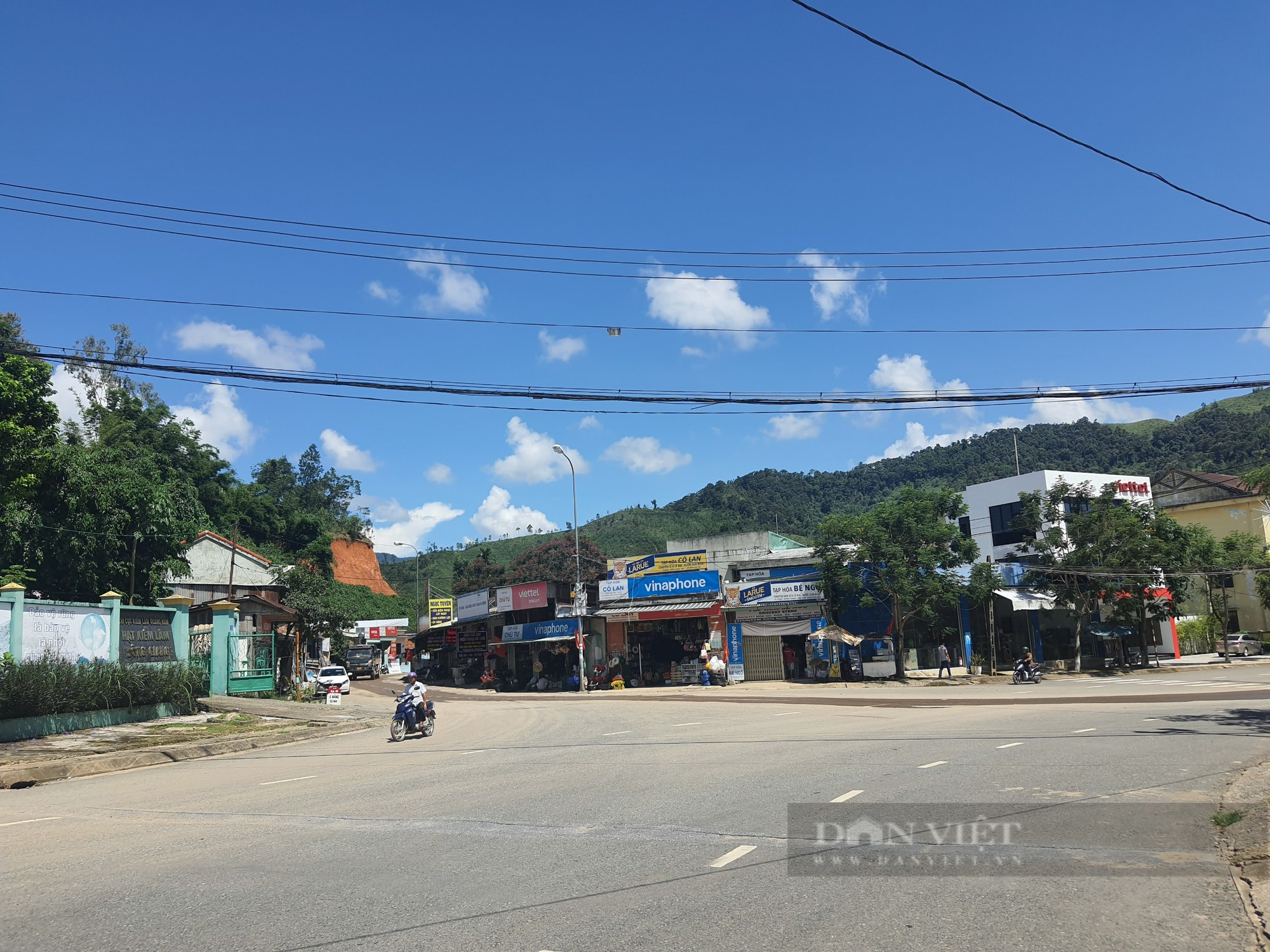 Tích cực xây dựng Nông thôn mới, huyện miền núi Đông Giang “thay da đổi thịt” - Ảnh 1.