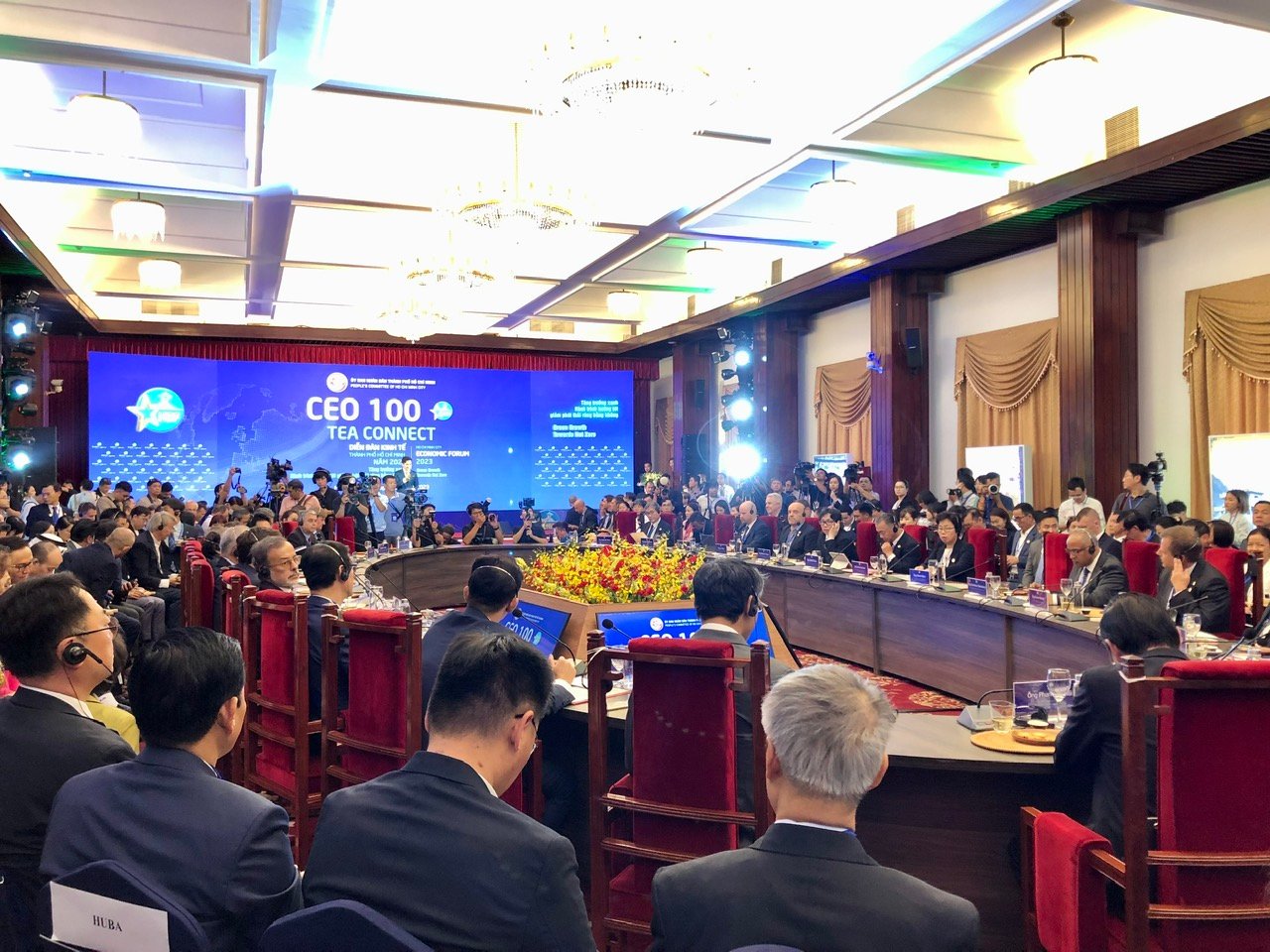 Chủ tịch TP.HCM Phan Văn Mãi: Bốn yếu tố trọng tâm của kinh tế xanh thành phố - Ảnh 4.