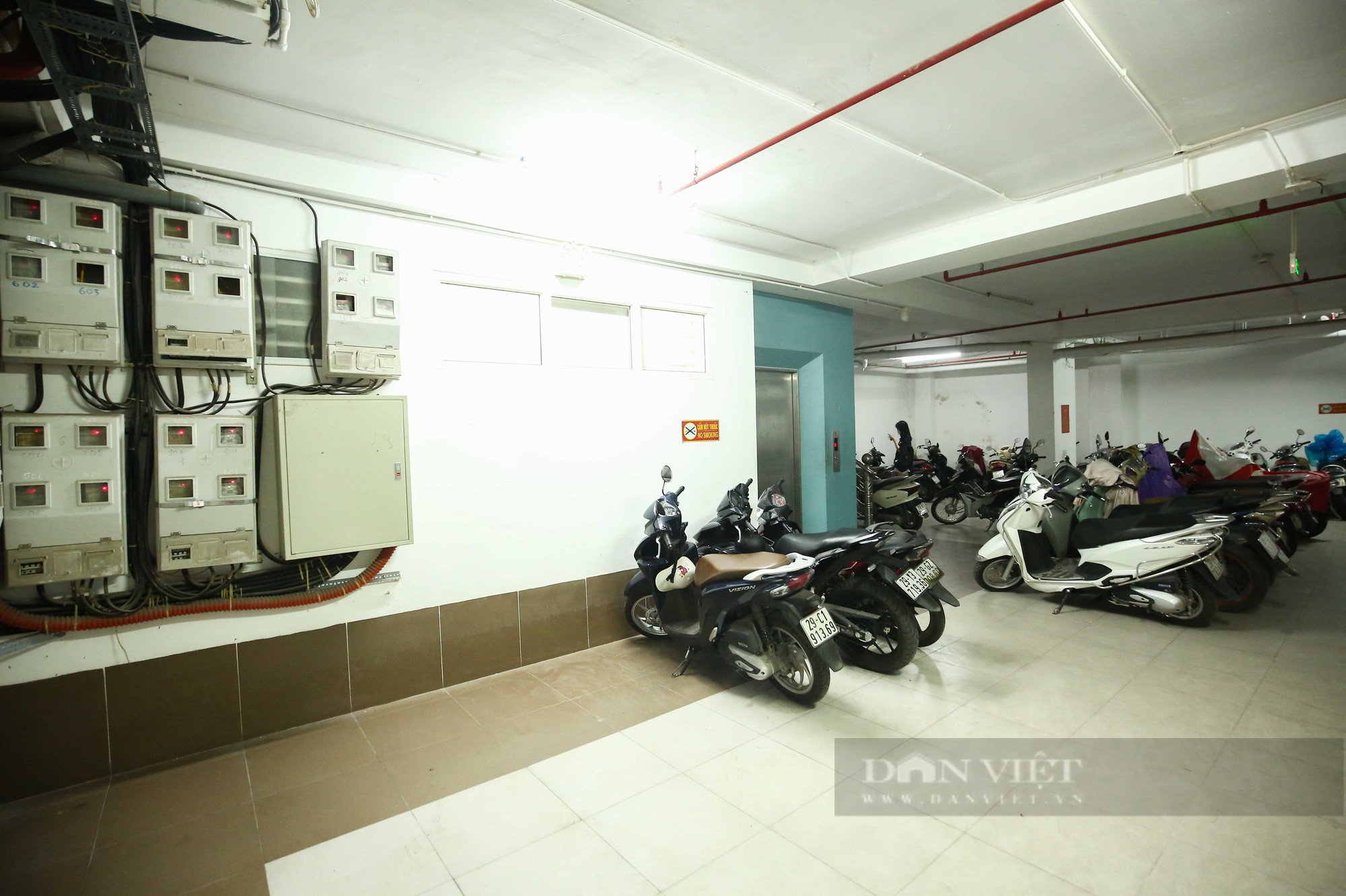 Sống tại chung cư mini khác của bị can Nghiêm Quang Minh, cư dân trào nước mắt, lo ngay ngáy sau vụ cháy kinh hoàng - Ảnh 5.