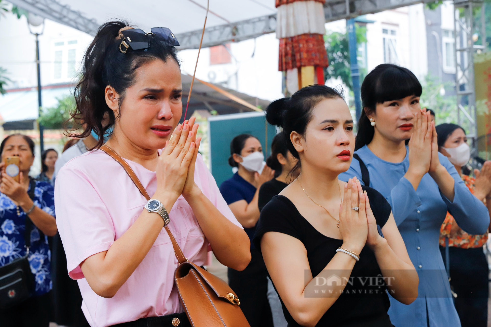 Ảnh ấn tượng tuần: Tổng thống Joe Biden thăm Việt Nam và đám cháy kinh hoàng tại Khương Hạ - Ảnh 9.