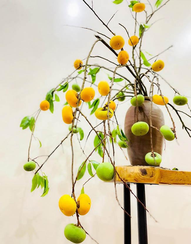 Dân buôn chặt cả cành loại quả này, đi bán như hoa, giá lên tới gần 1 triệu đồng/cành - Ảnh 9. Dân buôn chặt cả cành loại quả này, đi bán như hoa, giá lên tới gần 1 triệu đồng/cành - Ảnh 9.