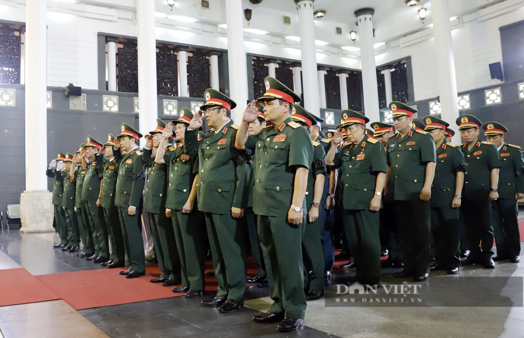 Lãnh đạo Đảng, Nhà nước tới dự Lễ tang Thượng tướng Nguyễn Chí Vịnh - Ảnh 7.