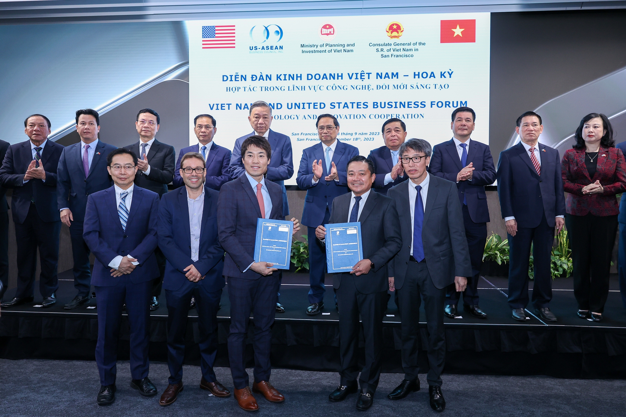 Đề nghị doanh nghiệp Hoa Kỳ góp phần ủng hộ một Việt Nam 'mạnh, độc lập, tự cường và thịnh vượng' - Ảnh 5. Đề nghị doanh nghiệp Hoa Kỳ góp phần ủng hộ một Việt Nam 'mạnh, độc lập, tự cường và thịnh vượng' - Ảnh 5.