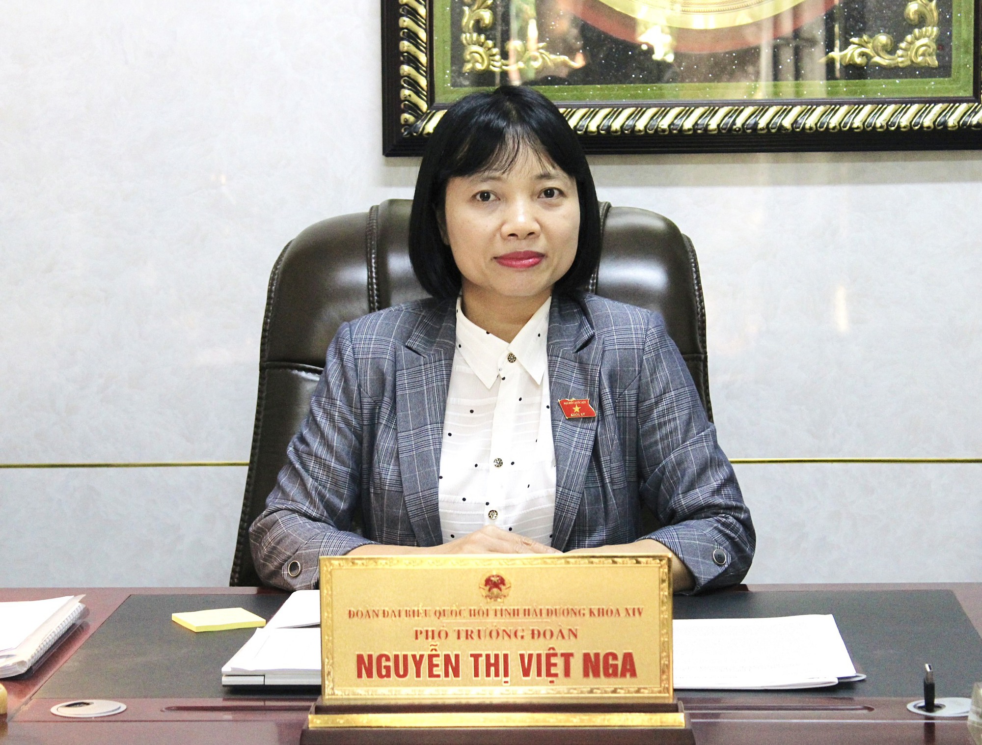 Lạm thu đầu năm học khiến phụ huynh &quot;chuyển khoản mỏi tay&quot;: Chuyên gia chỉ  - Ảnh 2.