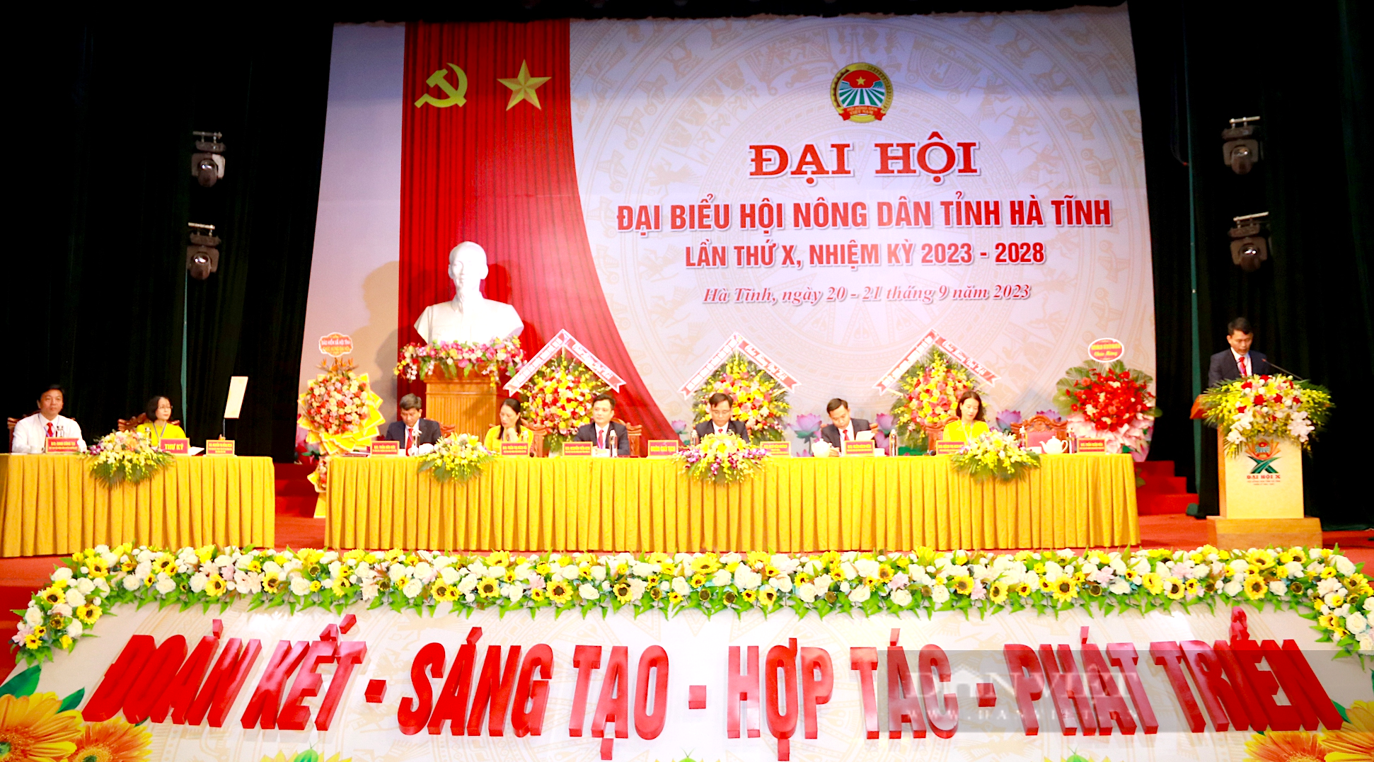 Hà Tĩnh: Nông dân tiên phong chuyển đổi số gắn sản xuất nông nghiệp với phát triển du lịch cộng đồng - Ảnh 1.
