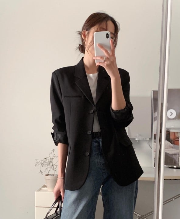 Chọn mua blazer: Chú ý phần cầu vai để mặc đẹp, tôn dáng - Ảnh 4.