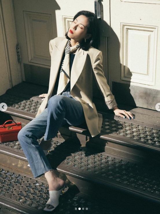 Chọn mua blazer: Chú ý phần cầu vai để mặc đẹp, tôn dáng - Ảnh 8.