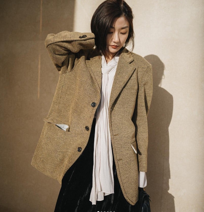 Chọn mua blazer: Chú ý phần cầu vai để mặc đẹp, tôn dáng - Ảnh 10.