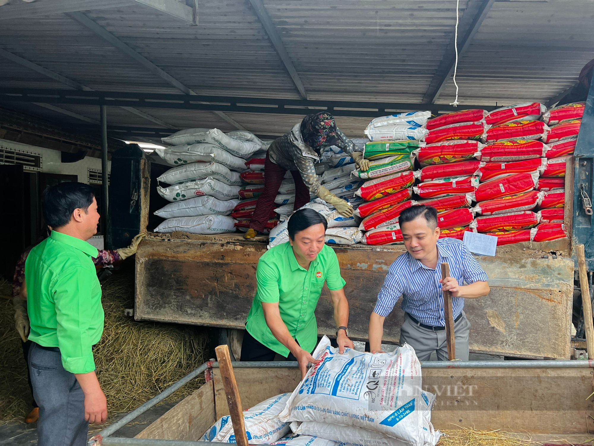 Phó Chủ tịch Hội NDVN Bùi Thị Thơm: Hà Tĩnh có nhiều cách làm hay, mô hình tốt về xây dựng nông thôn mới- Ảnh 5.