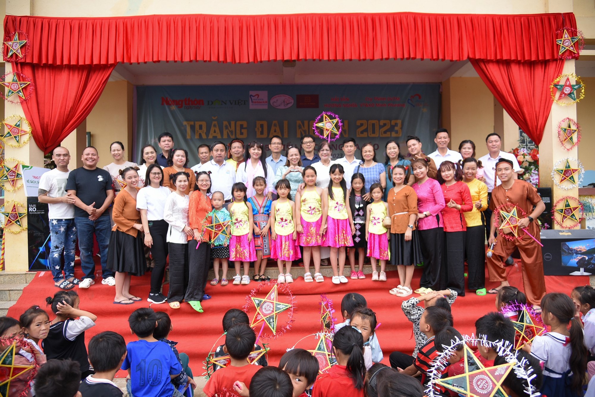“Con chưa bao giờ được đón một ngày lễ Trung thu vui như thế”  - Ảnh 18.