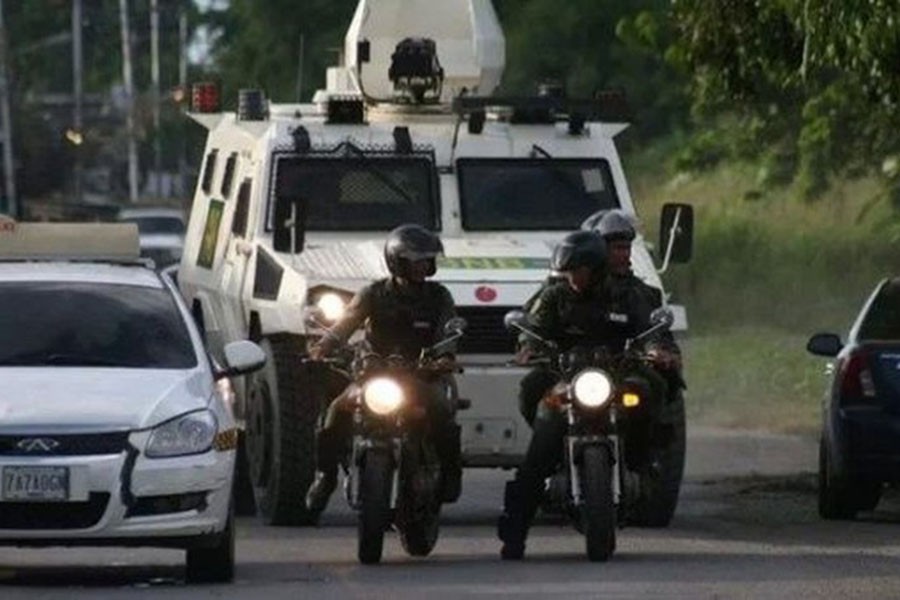 Hình ảnh mới nhất vụ Venezuela trấn áp băng đảng biến nhà tù thành tụ điểm ăn chơi - Ảnh 17.