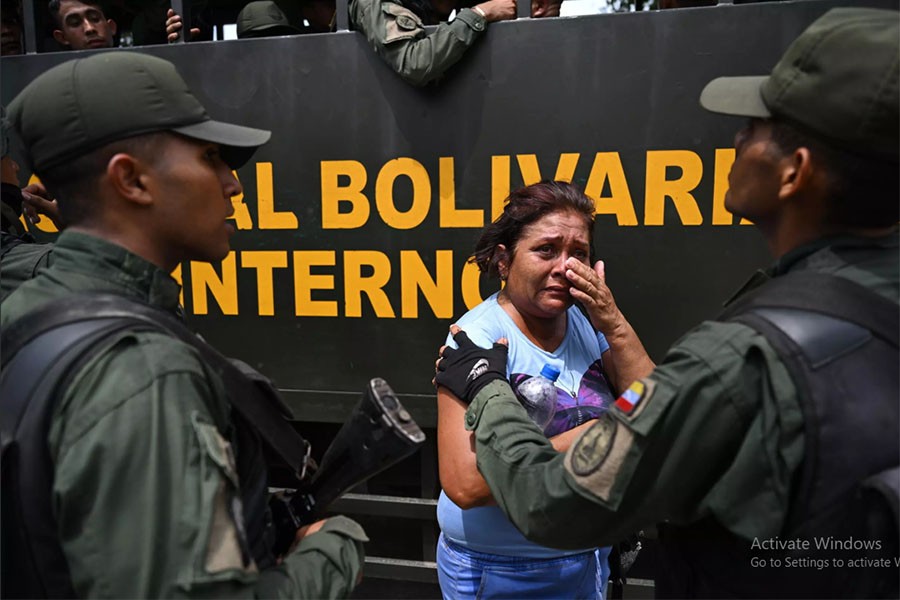 Hình ảnh mới nhất vụ Venezuela trấn áp băng đảng biến nhà tù thành tụ điểm ăn chơi - Ảnh 20.