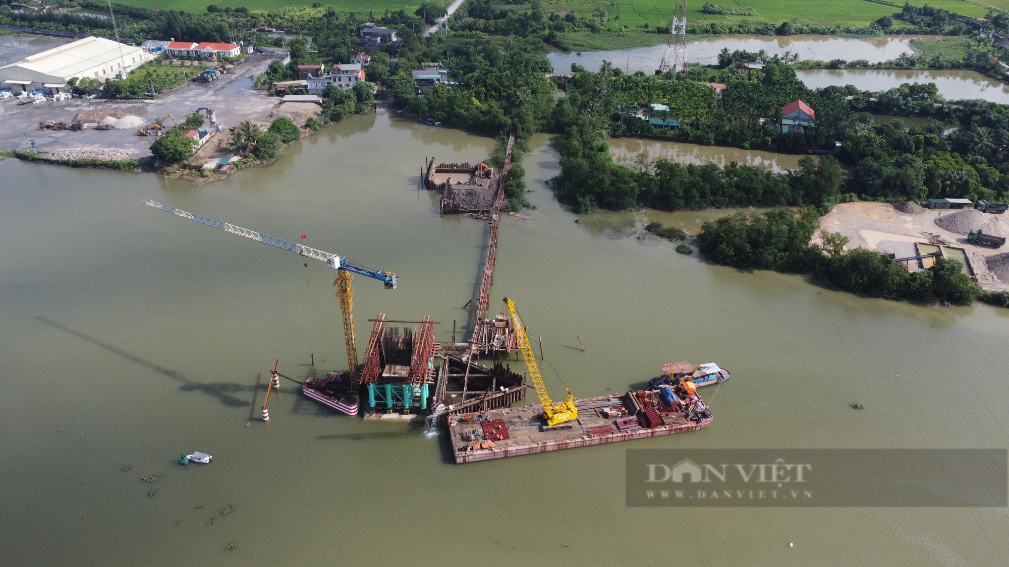Cầu nghìn tỷ nối Hải Phòng - Quảng Ninh ra sao sau hơn 8 tháng khởi công? - Ảnh 2.