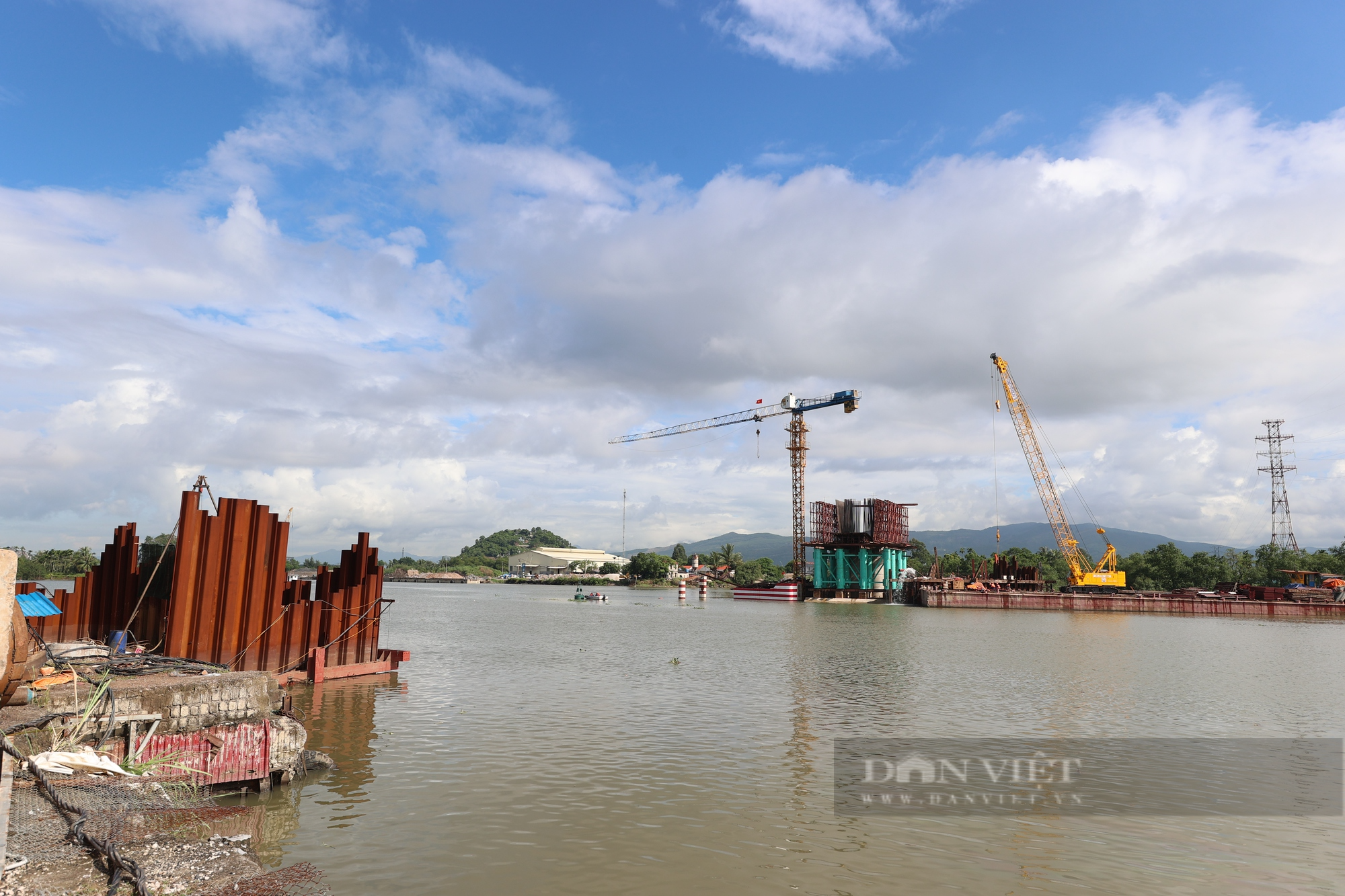 Cầu nghìn tỷ nối Hải Phòng - Quảng Ninh ra sao sau hơn 8 tháng khởi công? - Ảnh 3.