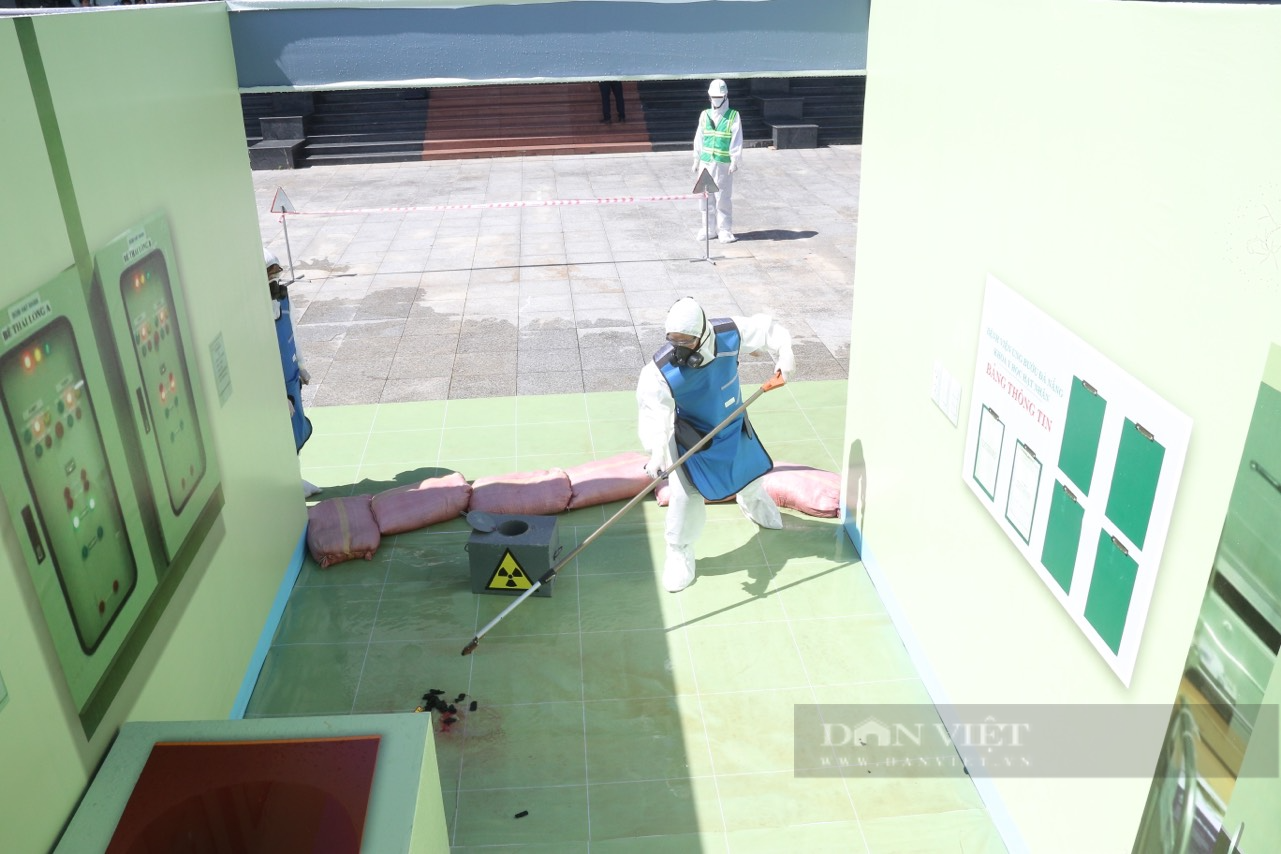 Tận mắt xem ứng phó sự cố bức xạ và hạt nhân tại Đà Nẵng - Ảnh 7.