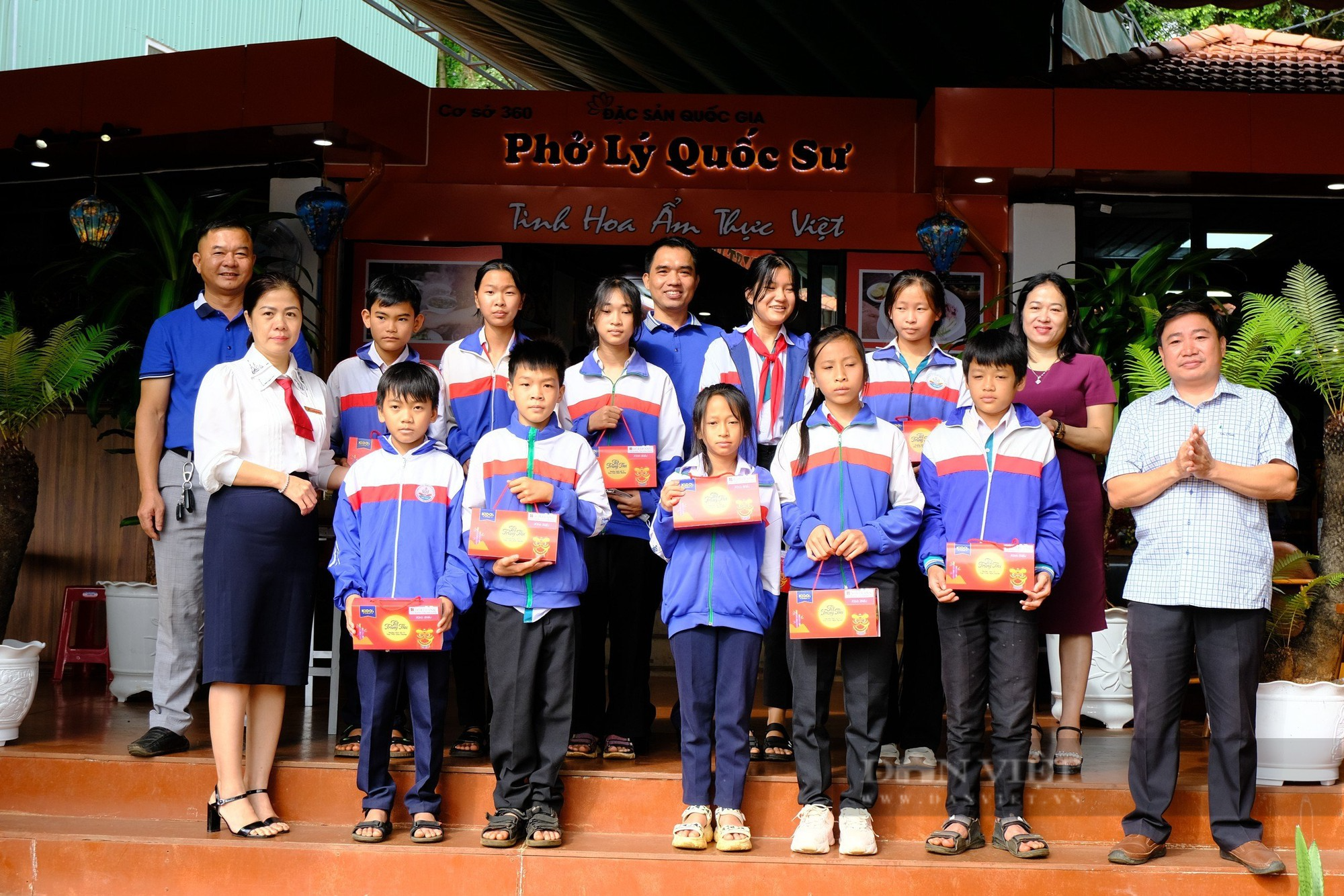  Ấm lòng Tết Trung thu cho học sinh nghèo Đắk Nông  - Ảnh 3.