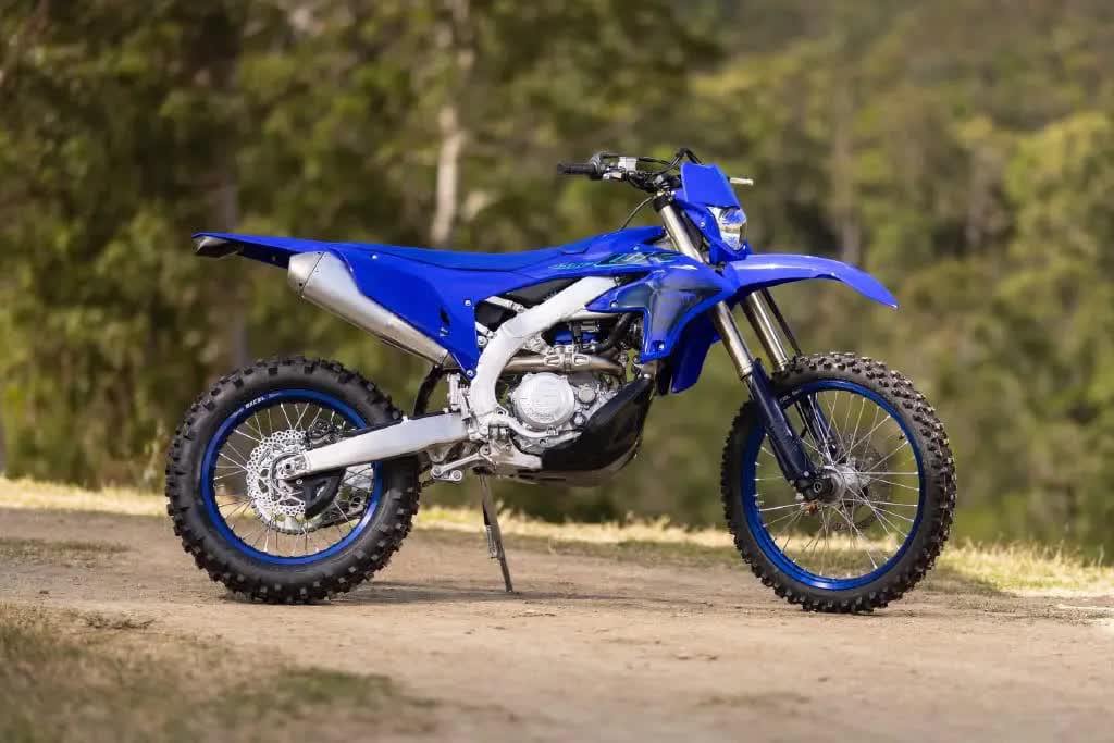 Xe cào cào Yamaha WR450F 2023 ra mắt phiên bản mới - Ảnh 1.