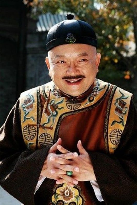 Ngoài Càn Long, tham quan Hòa Thân cả đời e dè sợ hãi người nào? - Ảnh 2.
