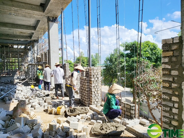Quảng Ngãi công trình dân dụng duy nhất chọn chào mừng Đại hội Đảng bộ tỉnh hiện làm đến đâu? - Ảnh 7. Quảng Ngãi công trình dân dụng duy nhất chọn chào mừng Đại hội Đảng bộ tỉnh hiện làm đến đâu? - Ảnh 7.
