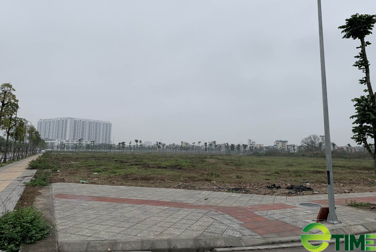 Hà Nội: Quận Long Biên đấu giá 2 ô “đất vàng”, giá khởi điểm gần 2.200 tỷ đồng - Ảnh 1. Hà Nội: Quận Long Biên đấu giá 2 ô “đất vàng”, giá khởi điểm gần 2.200 tỷ đồng - Ảnh 1.