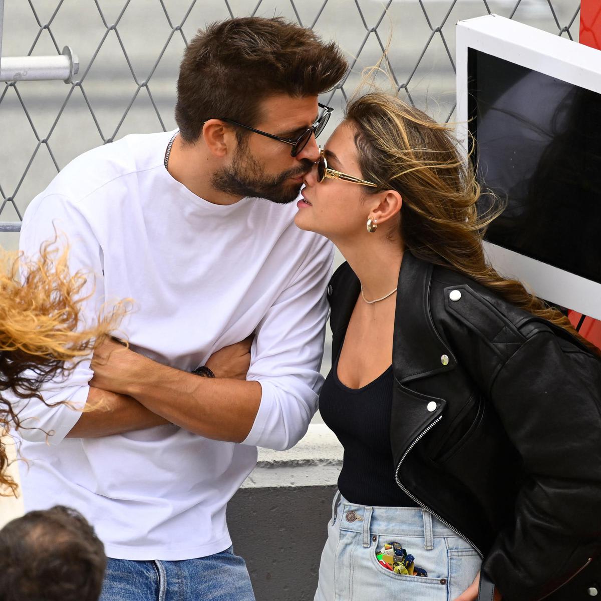 Shakira nuối tiếc vì &quot;bỏ xó&quot; âm nhạc, tập trung yêu Pique - Ảnh 2.