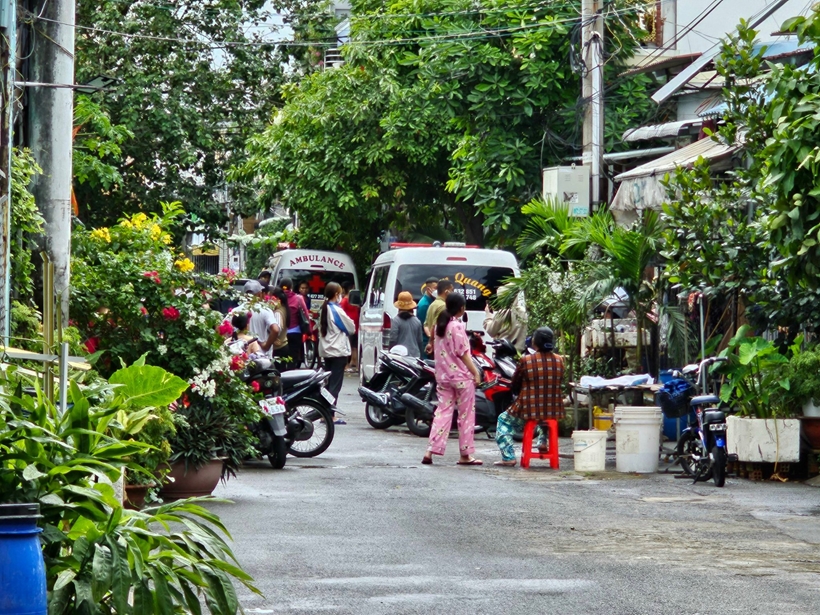 Đi làm về, vợ phát hiện chồng tử vong bất thường trong phòng trọ - Ảnh 1.