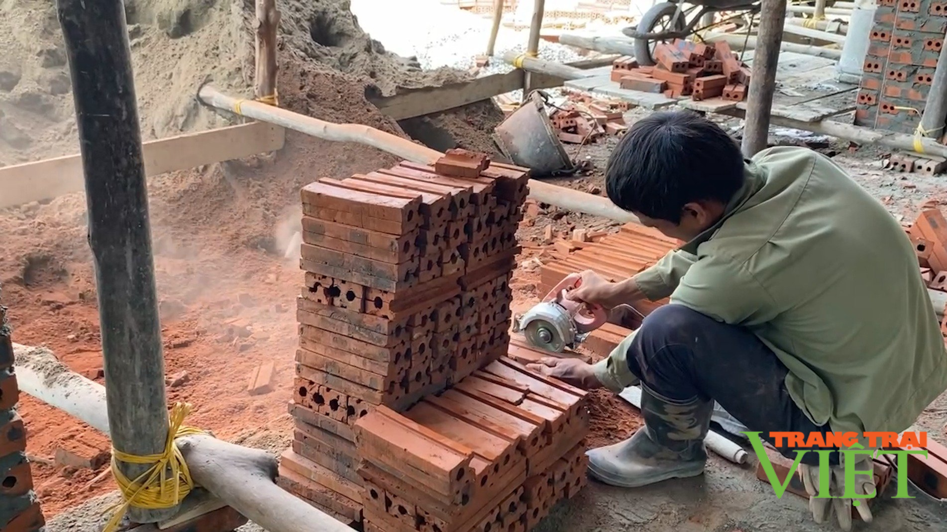 Tam Đường tập trung đẩy nhanh tiến độ giải ngân vốn đầu tư công - Ảnh 1. Tam Đường tập trung đẩy nhanh tiến độ giải ngân vốn đầu tư công - Ảnh 1.