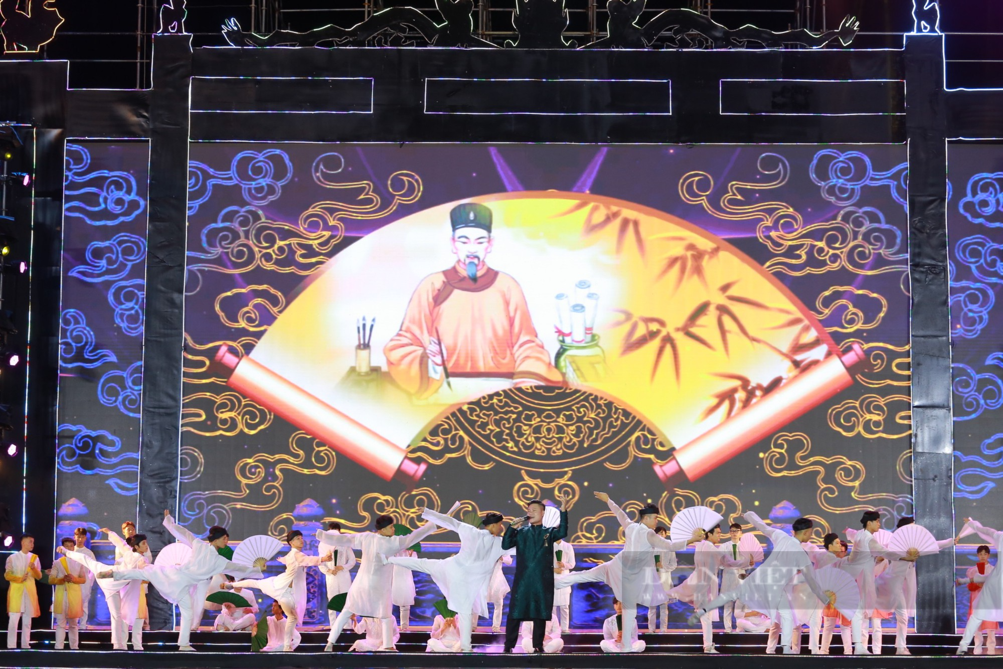 Tưng bừng chương trình khai mạc Festival Chí Linh – Hải Dương 2023 &quot;Tinh hoa hội tụ - Khát vọng toả sáng&quot; - Ảnh 11.