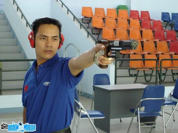 HCV bắn súng ASIAD 2023 Phạm Quang Huy: &quot;Từ bỏ tài khoản game hàng chục triệu, quyết theo nghiệp cha mẹ&quot; - Ảnh 3.