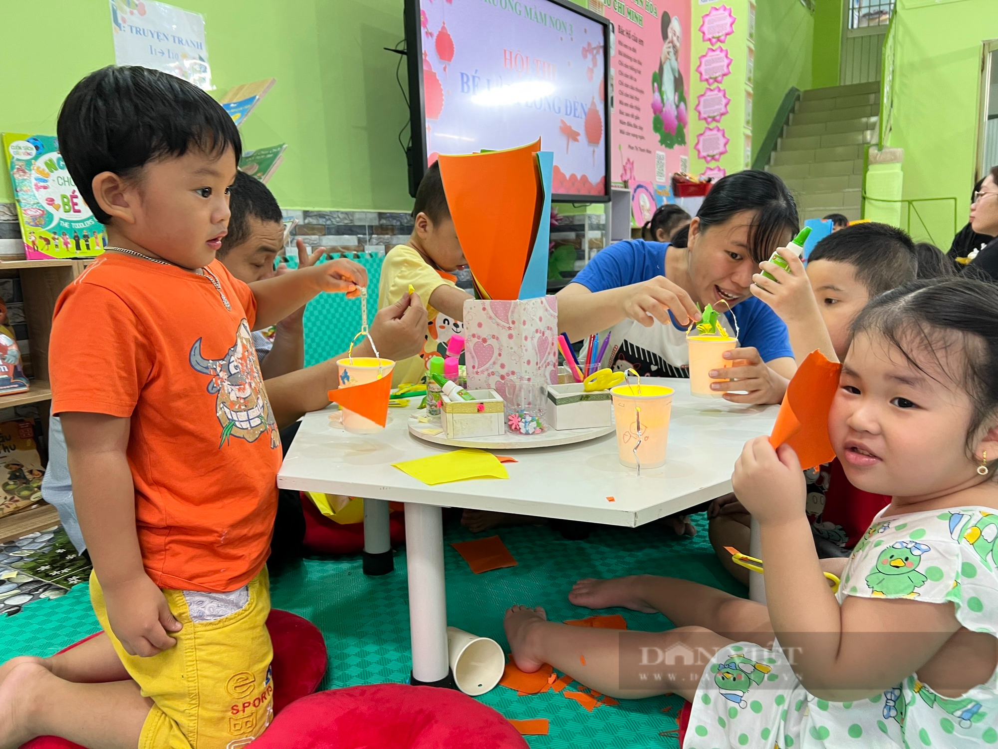 Học sinh TP.HCM tưng bừng trong các hoạt động ngày Tết Trung thu - Ảnh 5.