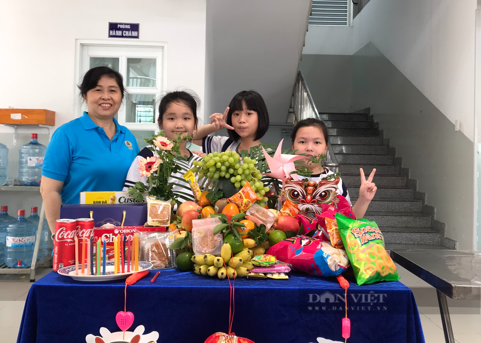 Học sinh TP.HCM tưng bừng trong các hoạt động ngày Tết Trung thu - Ảnh 11.