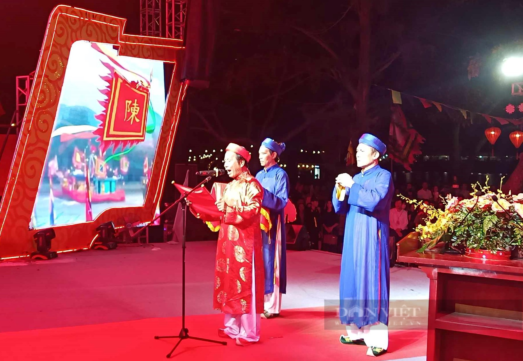 Tưởng niệm 723 năm ngày mất của Anh hùng Dân tộc Hưng Đạo Đại Vương Trần Quốc Tuấn và khai hội mùa thu - Ảnh 6.