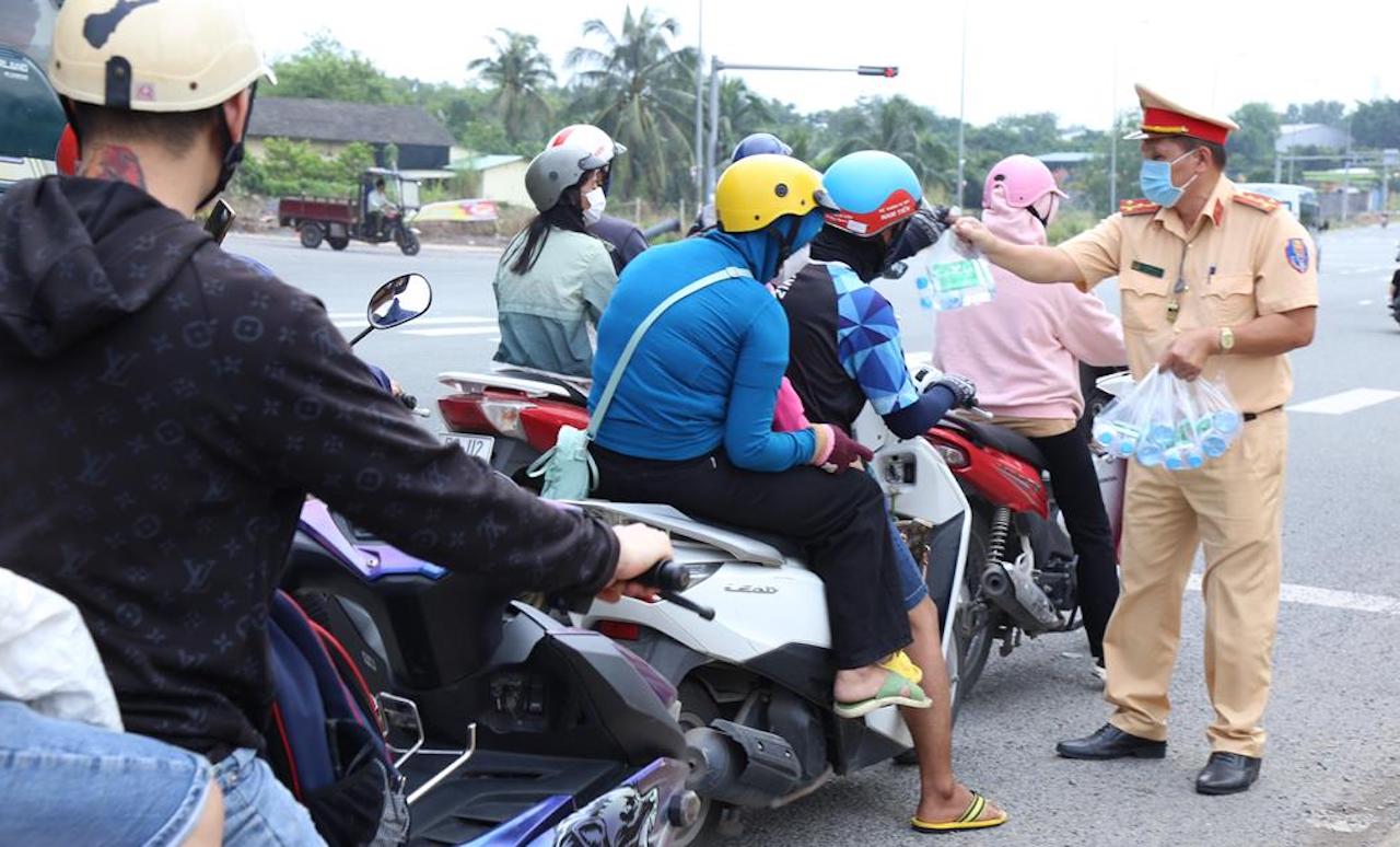 Đồng Nai thu gần 4 tỷ đồng tiền vi phạm giao thông sau 4 ngày nghỉ lễ - Ảnh 3.