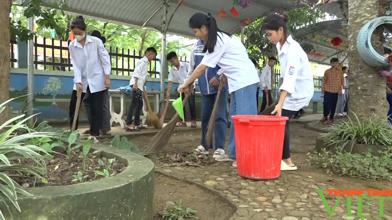 Thầy và trò vùng cao Sơn La tự tin bước vào năm học mới - Ảnh 5.