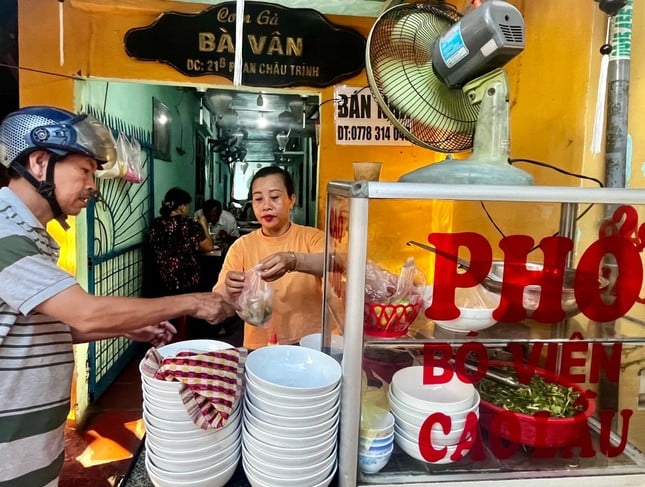 Những món ăn nên thử tại 'thủ phủ ẩm thực' Việt Nam - Ảnh 5.